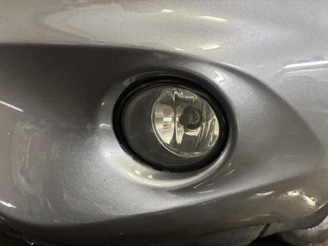 ノートＸ　ＦＯＵＲ　禁煙車　純正ナビ　フルセグ地デジ　Ｂｌｕｅｔｏｏｔｈオーディオ　バックカメラ　純正エンジンスターター　インテリジェントキー　純正１５インチＡＷ　スタッドレスタイヤ付　タイミングチェーン車 4WD 1200 5Dr