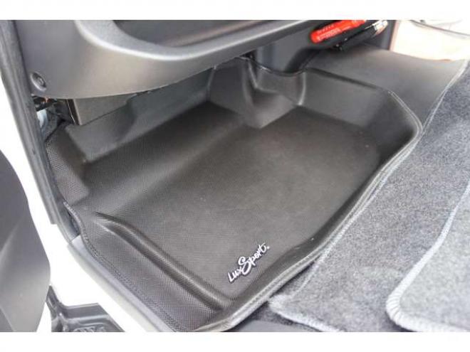 ハイエースバン3.0 スーパーGL ロング ディーゼルターボ 4WD　ダークプライムII 4WD走行2.3万km新品タイヤホイール415COBRAフロントスポイラービッグナビ 3000