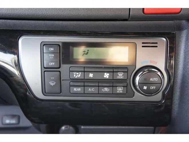ハイエースバン3.0 スーパーGL ロング ディーゼルターボ 4WD　ダークプライムII 4WD走行2.3万km新品タイヤホイール415COBRAフロントスポイラービッグナビ 3000