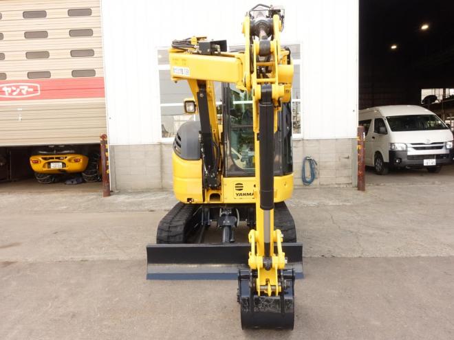 バックホーヤンマー　Ｂ30U　バケット容量0.12m3