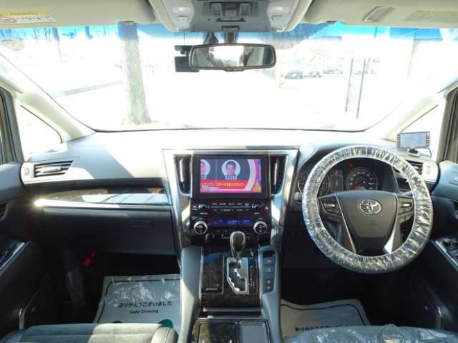 アルファード3.5 SA Cパッケージ 4WD　本州車　保証1年/走行距離無制限　4WD　プリクラッシュセーフティー　3500cc　両側パワースライドドア　パワーバックドア　JBLサウンドシステム　全方位カメラ　メーカーナビ　地デジ　ETC　中古冬タイヤ付属 3500