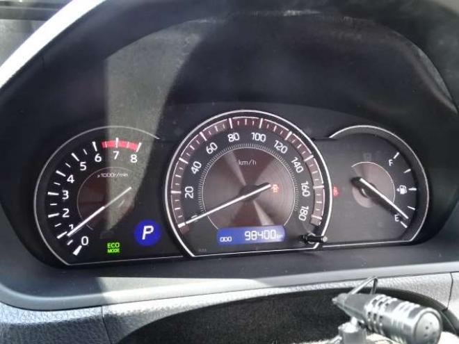 エスクァイア2.0 Gi 4WD　本州車　保証1年/走行距離無制限　4WD　セーフティセンス　両側パワースライドドア　社外ナビ　バックカメラ　本革シート　前席シートヒーター　アイドリングストップ　ビルトインETC　LEDヘッドライト　冬タイヤ付 2000