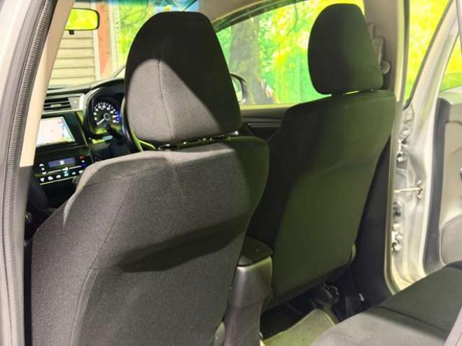 シャトル1.5 G 4WD　防錆塗装4WDTVナビBカメドラレコETC 1500