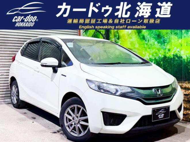 フィット1.5 ハイブリッド Fパッケージ 4WD　防錆塗装4WDTVナビETCドラレコ 1500