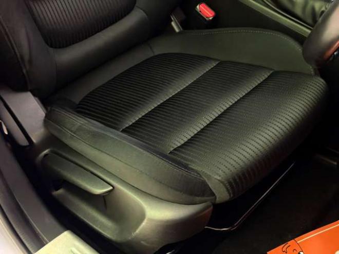 アテンザワゴン2.2 XD ディーゼルターボ　防錆塗装4WDTVナビBカメ 2200