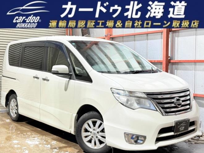 セレナ2.0 ハイウェイスター Vセレクション+Safety 4WD　防錆塗装4WDTVナビBカメエンスタ夏冬タイヤ 2000