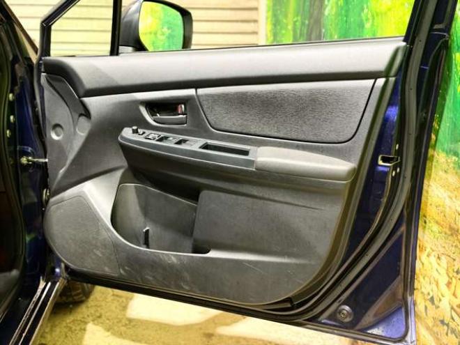 インプレッサスポーツ 1.6 i 4WD　防錆塗装4WDキーレスTVナビBカメ 1600