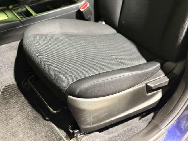 インプレッサスポーツ 1.6 i 4WD　防錆塗装4WDキーレスTVナビBカメ 1600