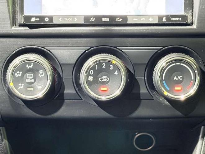 インプレッサスポーツ 1.6 i 4WD　防錆塗装4WDキーレスTVナビBカメ 1600