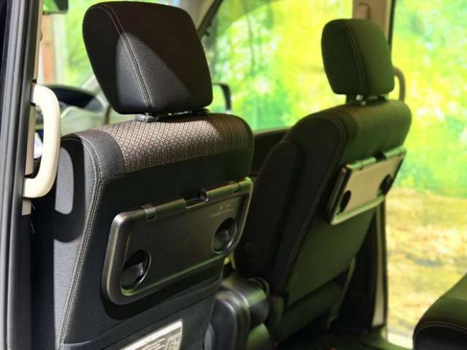 セレナ2.0 ハイウェイスター 4WD　防錆塗装4WDTVナビBカメドラレコ積込タイヤ 2000