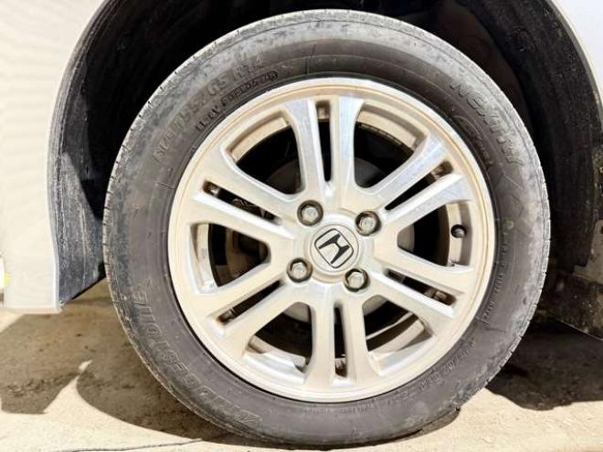 N-BOXG Lパッケージ 4WD　防錆塗装4WDTVナビBカメETC 660