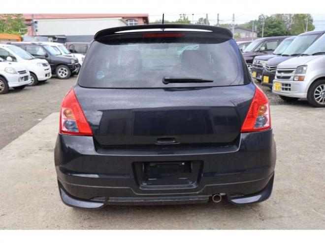 スイフト1.3 XG 4WD　5速マニュアル・ナビ・タイミングチェーン式 1300