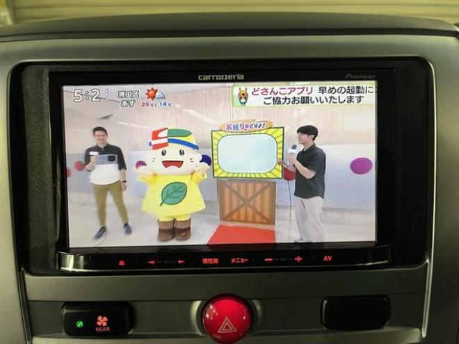 デリカＤ：５　Ｇパワーパッケージ　本州仕入　禁煙車　寒冷地仕様　ＳＳＲディバイド１６ＡＷ＋ＴＯＹＯホワイトレター　新品ＪＡＯＳブラックマッドガード　社外１６ＡＷ＋スタッドレスタイヤ付　両側パワースライドドア　クルーズコントロール 4WD 2400 5Dr