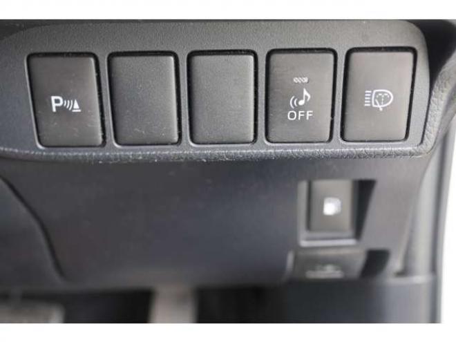 レクサスCT 200h バージョンC　検二年　　パドルシフト　クルコン　バックカメラ　シートヒーター　ETC　TV　自社　ローンカノウ 2WD 1800