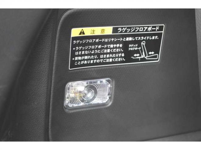 クロスビー1.0 ハイブリッド MZ 4WD　ワンオーナー車ハイブリッド4WDターボセーフティサポート全方位モニター付き8インチナビTVバックカメラアダプティブクルーズコントロール横滑り防止装置ハイビームアシストLED 1000