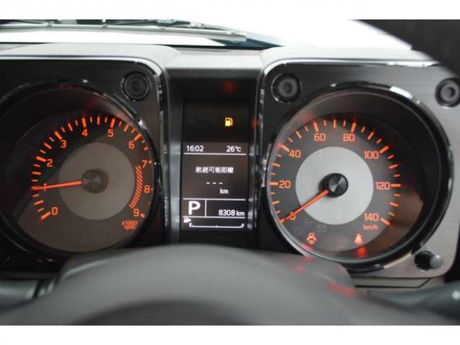 ジムニーXC 4WD　ワンオーナー車4WDターボ横滑り防止装置セーフティサポート搭載アイドリングストップ横滑り防止装置クルーズコントロールハイビームアシストLEDライト7インチワイドナビTVバックカメラ 660