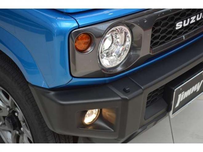 ジムニーXC 4WD　ワンオーナー車4WDターボ横滑り防止装置セーフティサポート搭載アイドリングストップ横滑り防止装置クルーズコントロールハイビームアシストLEDライト7インチワイドナビTVバックカメラ 660