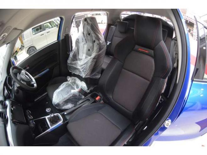 スイフトスポーツ 1.4 ZC33S ファイナル エディション　登録済未使用車特別仕様車セーフティサポート搭載6速マニュアルFFターボデュアルセンサーブレーキサポート後退時ブレーキサポートLED全方位モニター用カメラパッケージアダプティブクルーズコントロールETC 登録済未使用車 2WD 1400