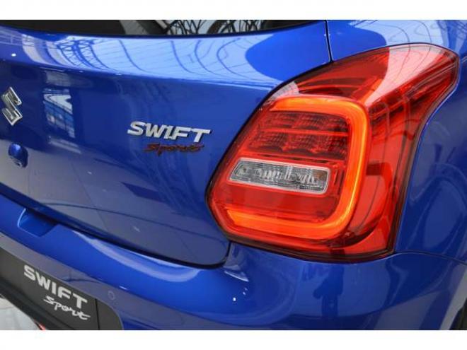 スイフトスポーツ 1.4 ZC33S ファイナル エディション　登録済未使用車特別仕様車セーフティサポート搭載6速マニュアルFFターボデュアルセンサーブレーキサポート後退時ブレーキサポートLED全方位モニター用カメラパッケージアダプティブクルーズコントロールETC 登録済未使用車 2WD 1400