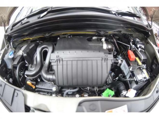 ワゴンRZL 4WD　届出済未使用車4WDセーフティサポート搭載スズキコネクト対応通信機装着車アイドリングストップバックアイカメラハイビームアシストLEDライトシートヒータースマートキー 登録済未使用車 660