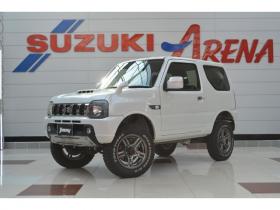 ジムニー　ランドベンチャー 4WD　特別仕様車5速マニュアル4WDターボリフトアップCDハーフレザーシートヒーター16インチ純正アルミマットタイヤ禁煙車ウインカーミラーヒーターキーレスエントリー 660