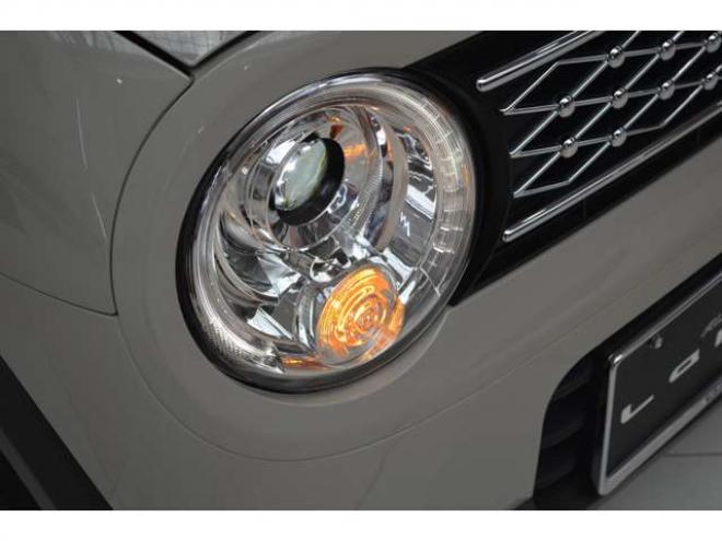 ラパンX 4WD　ワンオーナー車4WDセーフティサポート搭載アイドリングストップ横滑り防止装置デュアルセンサーブレーキサポート後退時ブレーキサポートハイビームアシストLEDライト 660