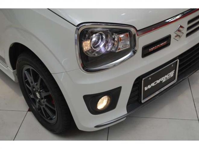 アルトワークス 660 オートギヤシフト 4WD　ワンオーナー車4WDターボオートギアシフトRECAROシートセーフティパッケージレーダーブレーキサポート誤発進抑制機能パドルシフト横滑り防止装置ディスチャージヘッドライト純正エンジンスターター 660