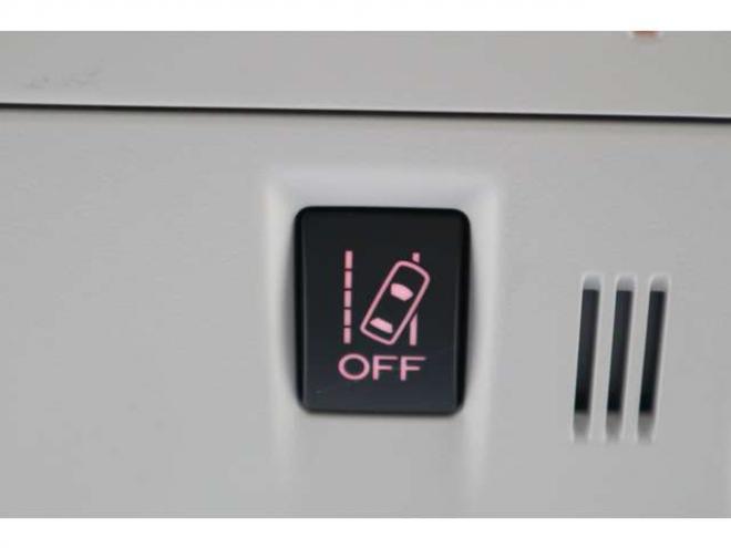フォレスター2.0i-L アイサイト 4WD　ドライブレコーダー　ETC　シートヒーター　アダプティブクルーズコントロール　電動シート　ヘッドライトウォッシャー 2000