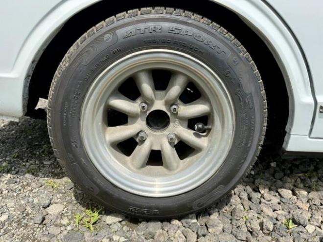 カローラバンＫＥ２６Ｖ　２代目カローラバン　ワンテール 1200 5Dr