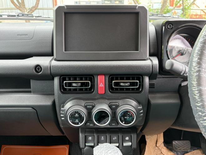 ジムニーノマドFC 4WD 1500 5Dr