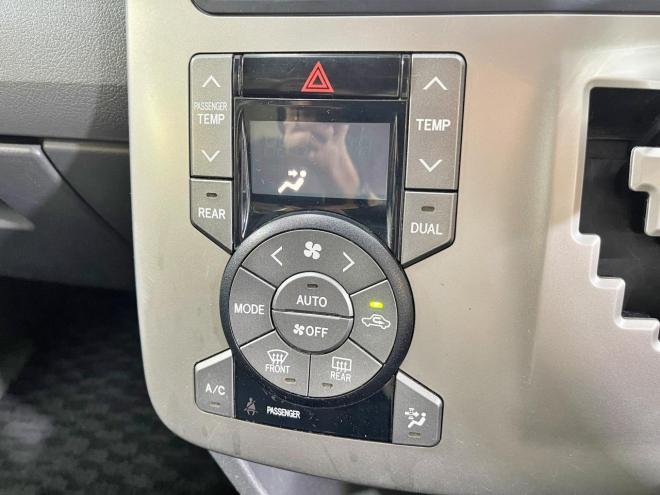 ヴォクシー2.0ZS煌 4WD 5年保証 スマキー 両側パワスラ ナビTV Bカメ ETC 自社認証工場 車検整備2年付 寒冷地仕様 禁煙