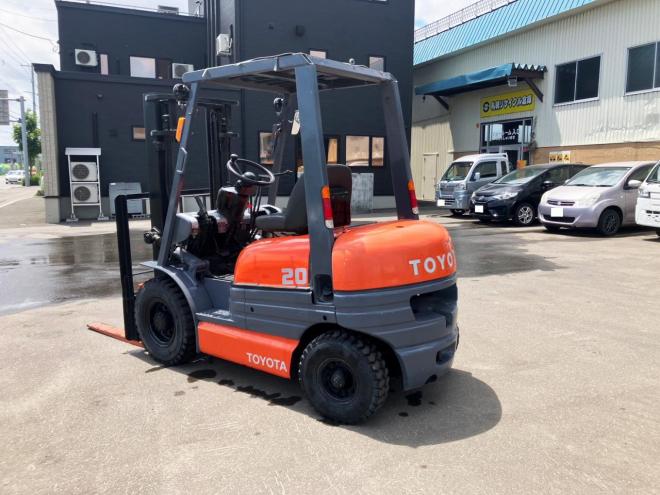 フォークリフトトヨタ　中古　6FG20　建機