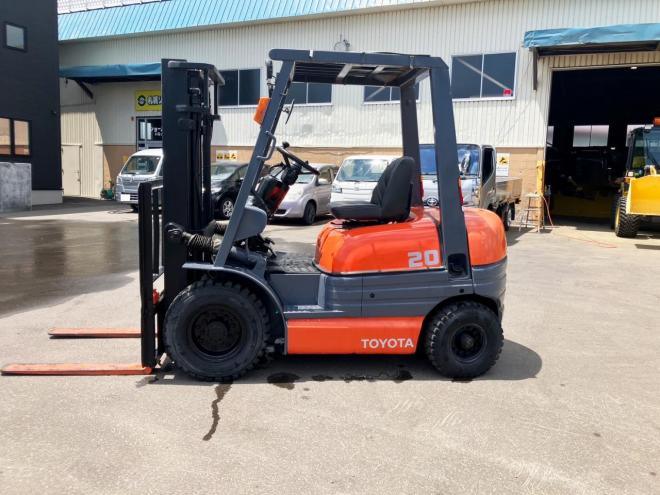 フォークリフトトヨタ　中古　6FG20　建機