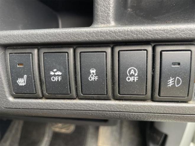 ワゴンRスティングレー　Ｘ　４ＷＤ　ＴＶ　衝突被害軽減システム　ＨＩＤ　エアロ　スマートキー　アイドリングストップ　電動格納ミラー　シートヒーター　ＣＶＴ　盗難防止システム　ＡＢＳ　ＥＳＣ　ＣＤ　アルミホイール　衝突安全ボディ（北海道） 4WD 660 5Dr