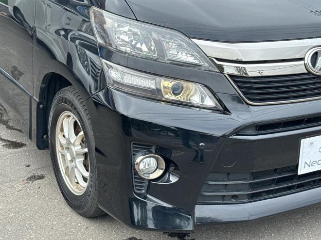 ヴェルファイア2.4Zゴールデンアイズ 4WD　ローンが不安な方＜優遇ローン＞　本州仕入　寒冷地仕様　アルパイン8型ナビ　後席モニター 4WD 2400 5Dr