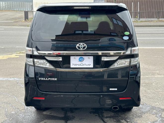 ヴェルファイア2.4Zゴールデンアイズ 4WD　ローンが不安な方＜優遇ローン＞　本州仕入　寒冷地仕様　アルパイン8型ナビ　後席モニター 4WD 2400 5Dr