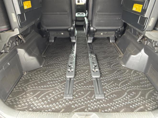 ヴェルファイア2.4Zゴールデンアイズ 4WD　ローンが不安な方＜優遇ローン＞　本州仕入　寒冷地仕様　アルパイン8型ナビ　後席モニター 4WD 2400 5Dr