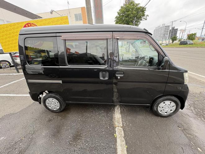 ハイゼットHIJET CARGO 4WD CRUSE TURBO寒冷地仕様　リアヒーター　地デジナビ　TURBO　バイザー　キーレス　ABS　　全磨き済　エンジンオイル交換　ATF交換 4WD 660 5Dr