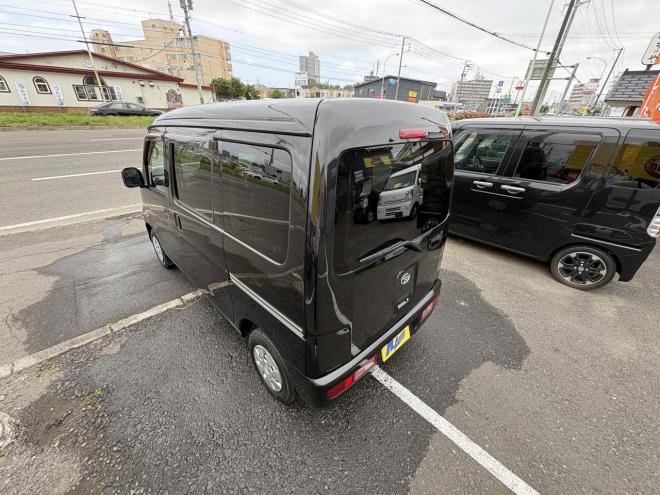 ハイゼットHIJET CARGO 4WD CRUSE TURBO寒冷地仕様　リアヒーター　地デジナビ　TURBO　バイザー　キーレス　ABS　　全磨き済　エンジンオイル交換　ATF交換 4WD 660 5Dr