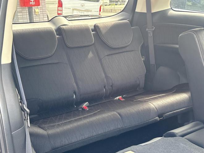 オデッセイ2.4アブソルート 4WD　ローンが不安な方＜優遇ローン＞　本州仕入　純正ナビ　左側パワースライド 4WD 2400 5Dr