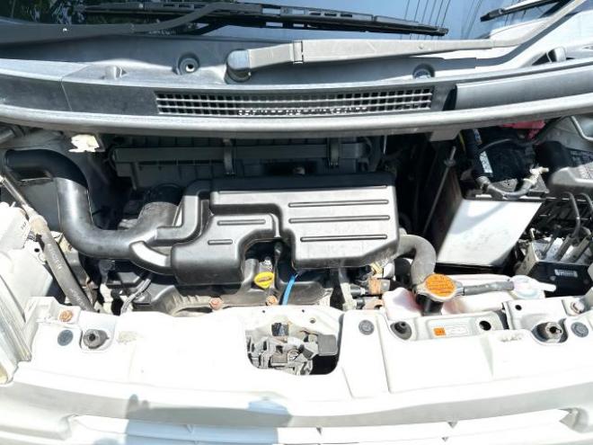 タントXスペシャル　4WD  ワンセグテレビ　メモリーナビ　キーフリー　65000キロ コーナーセンサー 4WD 660 5Dr