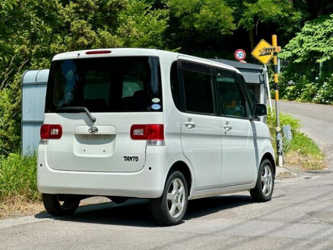 タントXスペシャル　4WD  ワンセグテレビ　メモリーナビ　キーフリー　65000キロ コーナーセンサー 4WD 660 5Dr