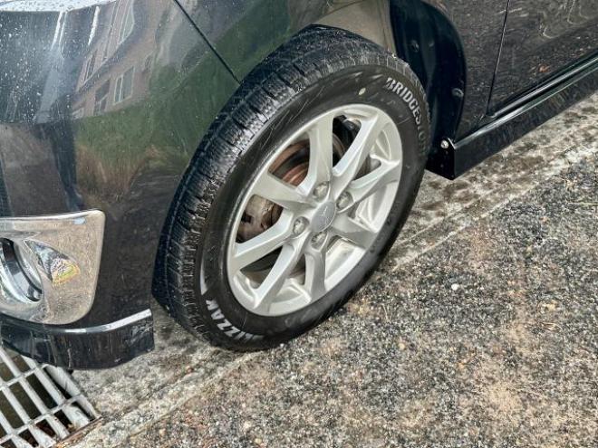 ムーヴカスタムXリミテッド　4WD  タイミングチェーン車　エンジンスターター　バックカメラナビ　ワンセグ　スマートキー　HID 4WD 660 5Dr
