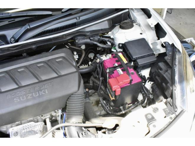 スイフトスポーツ　セーフティパッケージ装着車　デュアルセンサーブレーキサポート　６ＭＴ　ワンオーナー