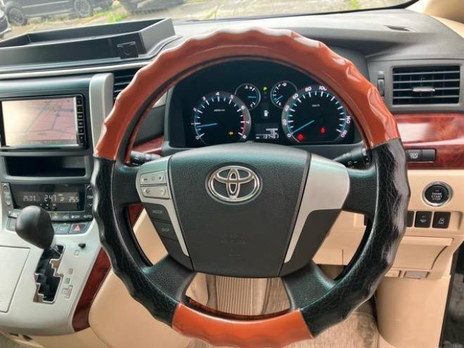 アルファード240X　サイドリフトアップシート装着車　4WD 2400 ５Dr