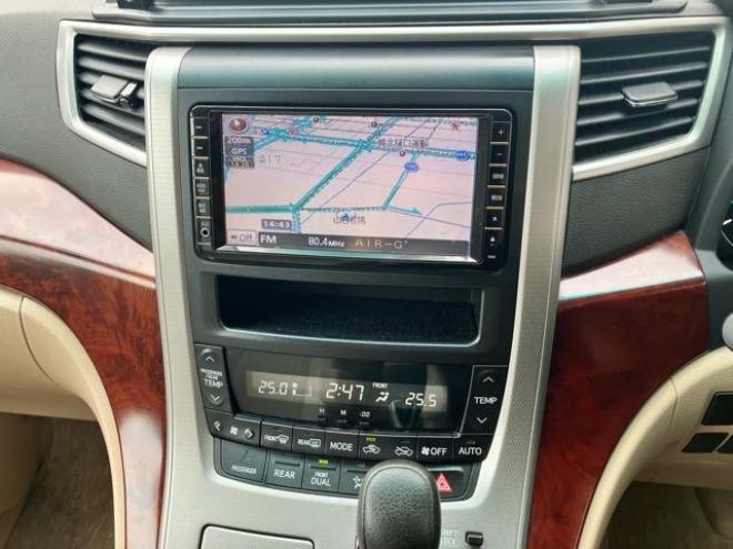 アルファード240X　サイドリフトアップシート装着車　4WD 2400 ５Dr