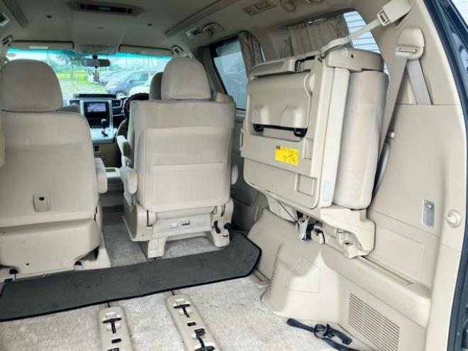アルファード240X　サイドリフトアップシート装着車　4WD 2400 ５Dr