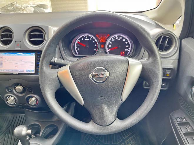 ノート1.2X FOUR 4WD 5年保証 スマキー ナビTV Bカメ 夏冬タイヤ 自社認証工場 車検整備2年付 寒冷地仕様 禁煙