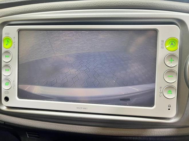 ヴィッツ1.3U 4WD 5年保証 スマキー Bカメ シートヒーター 自社認証工場 車検整備2年付 修復歴無 寒冷地仕様 禁煙