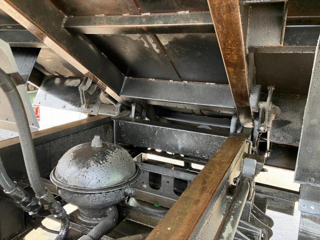 レンジャー中古　標準ファームダンプ　中型トラック